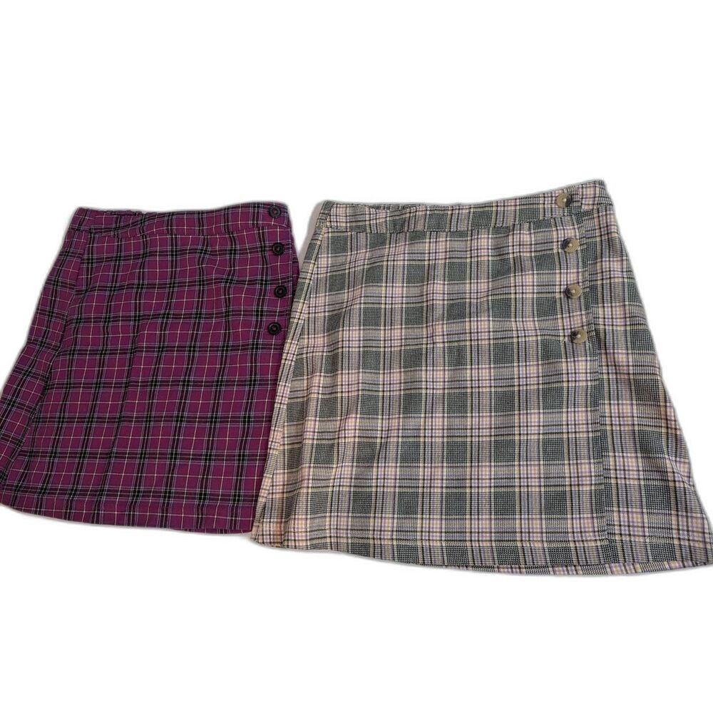 Colorful Planet Two Girls Pleated Skirt Size XL (14/16)